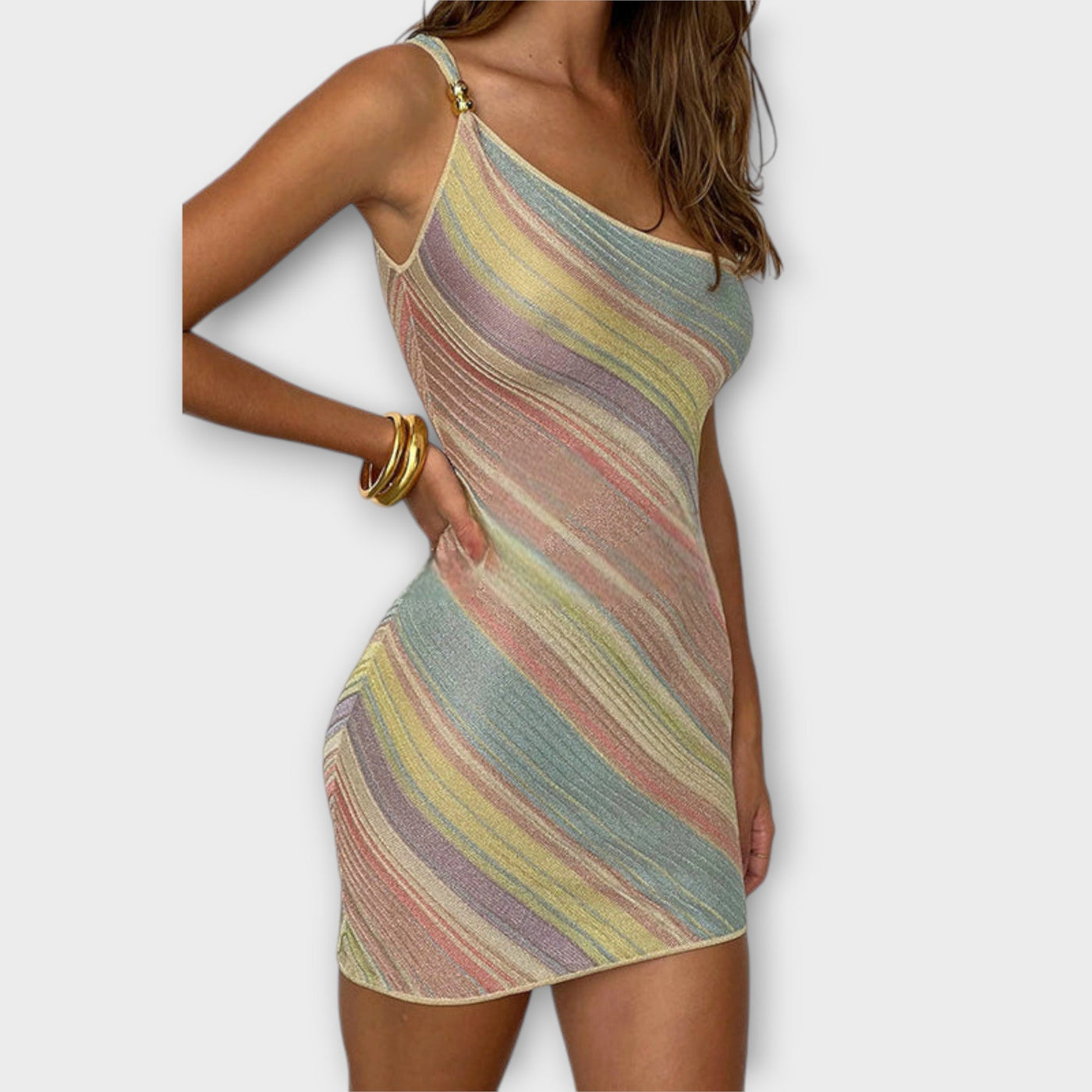 Kira - Trendy Mini Obleka na En Rame