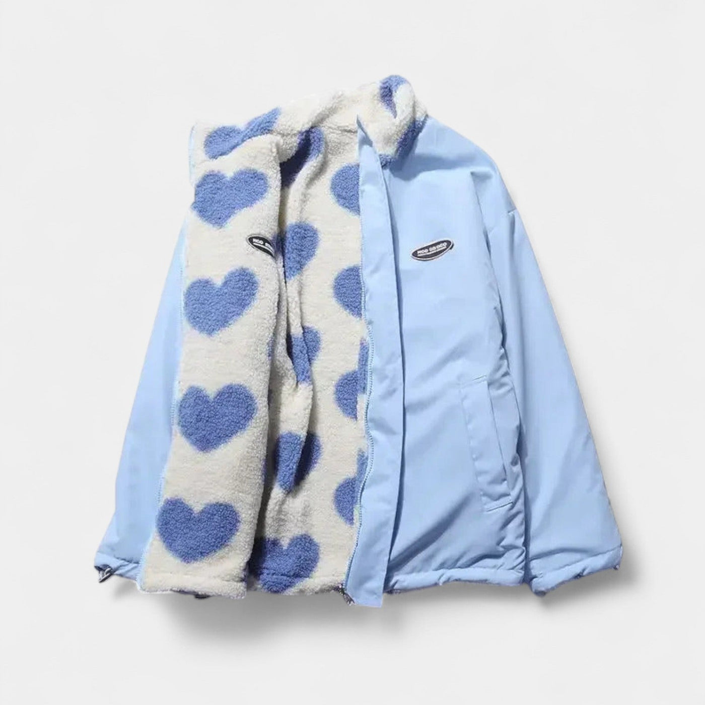 Maja – Obrnjen plašč s srčki